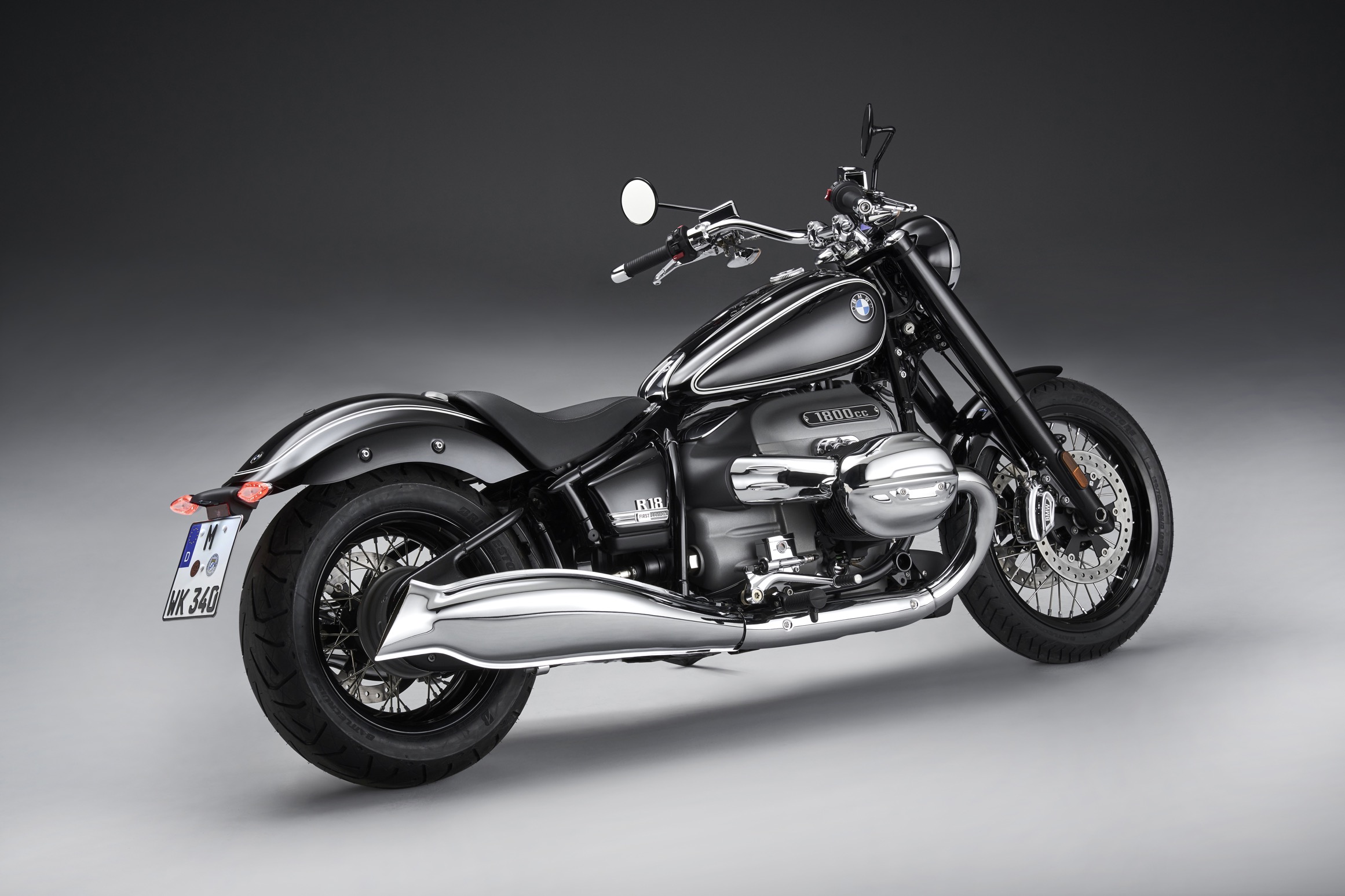 bmw r18 on road price