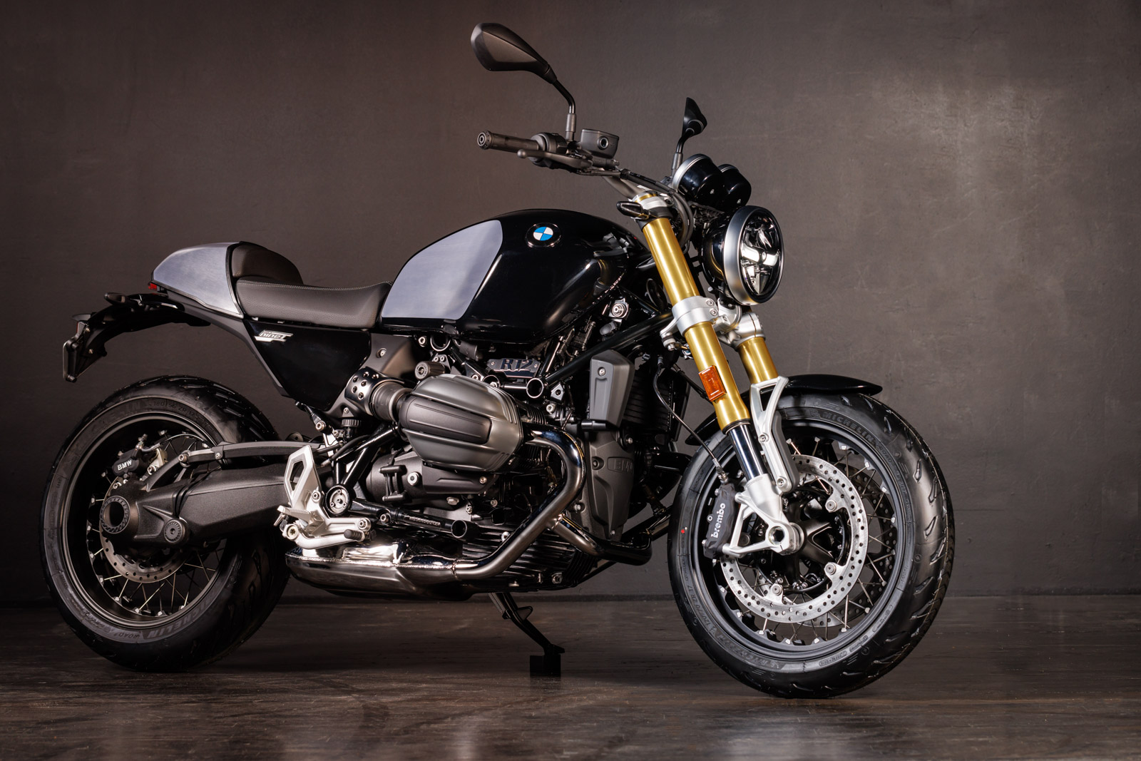 圓燈街車的頂點 經典再延續！2024 BMW R 12 SUPERMOTO8