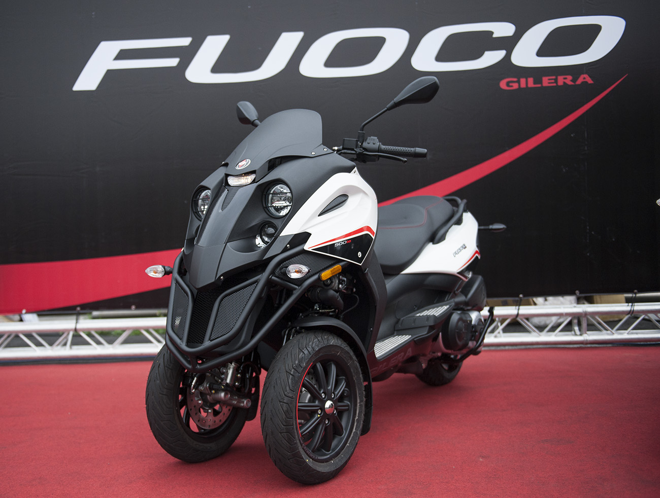Piaggio РјРѕРїРµРґ fuoco